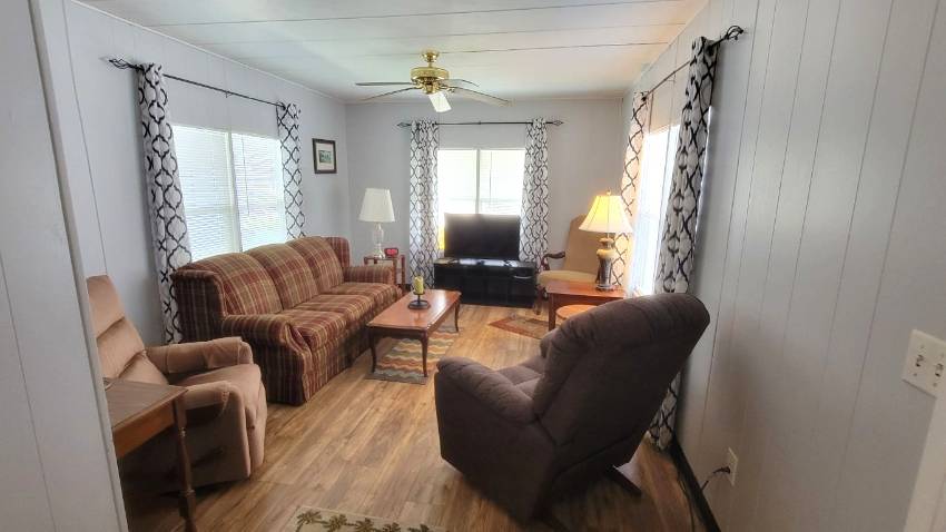 91 Orange Manor Dr. a Winter Haven, FL Mobile or Manufactured Home for Sale